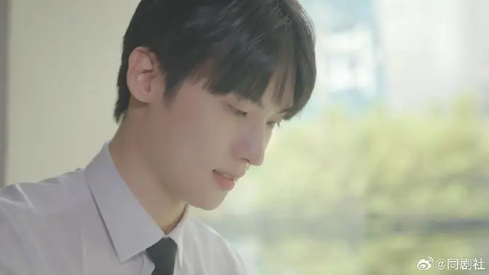 《亲亲》2025最新韩剧全集免费观看_双男主剧情HD高清在线播放_亲亲国语完整版无广告观看_韩剧迷必看热门剧集推荐