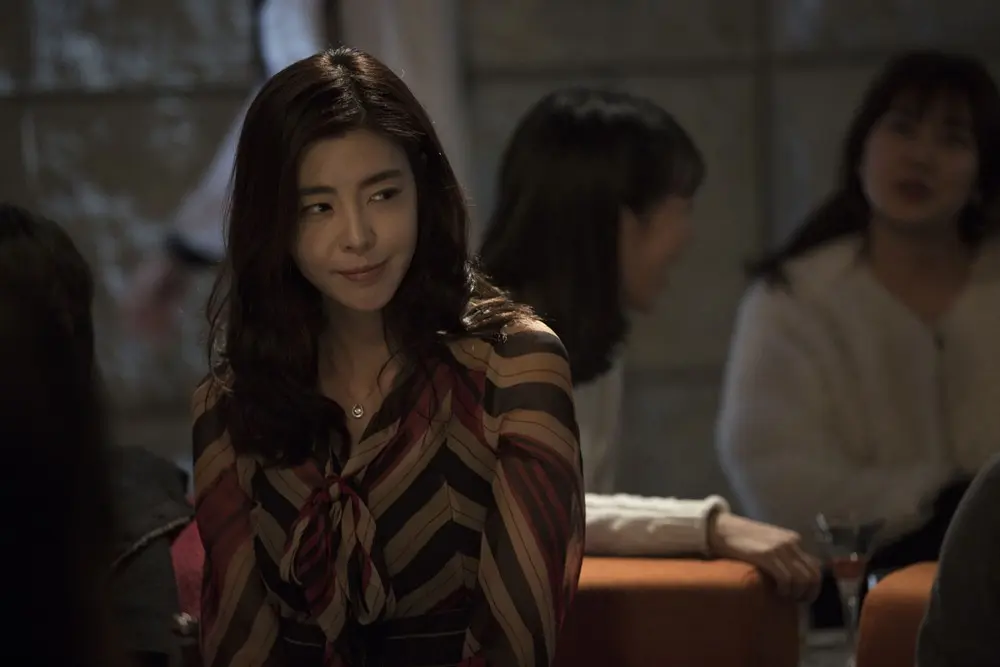 韩国电影《花葬》未删减版HD高清在线观看_花葬完整版1080P中字免费播放_韩国伦理片花葬无广告流畅观影体验